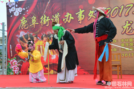 2、花灯小戏《杀狗劝妻》