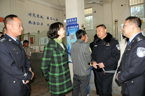 图2、调研交警大队违章处罚