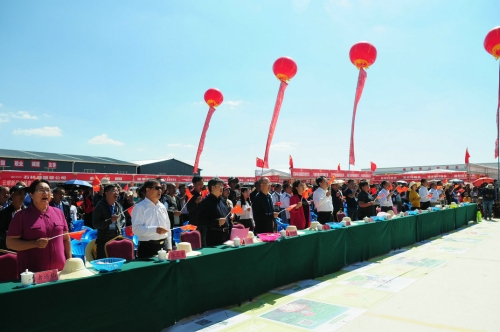 共同唱响《歌唱祖国》