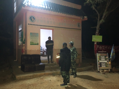 夜间督查 (3)