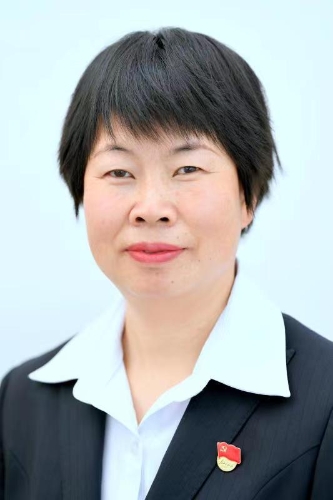李云梅