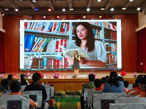 b76d6eba8675828c2b053880faaa0860